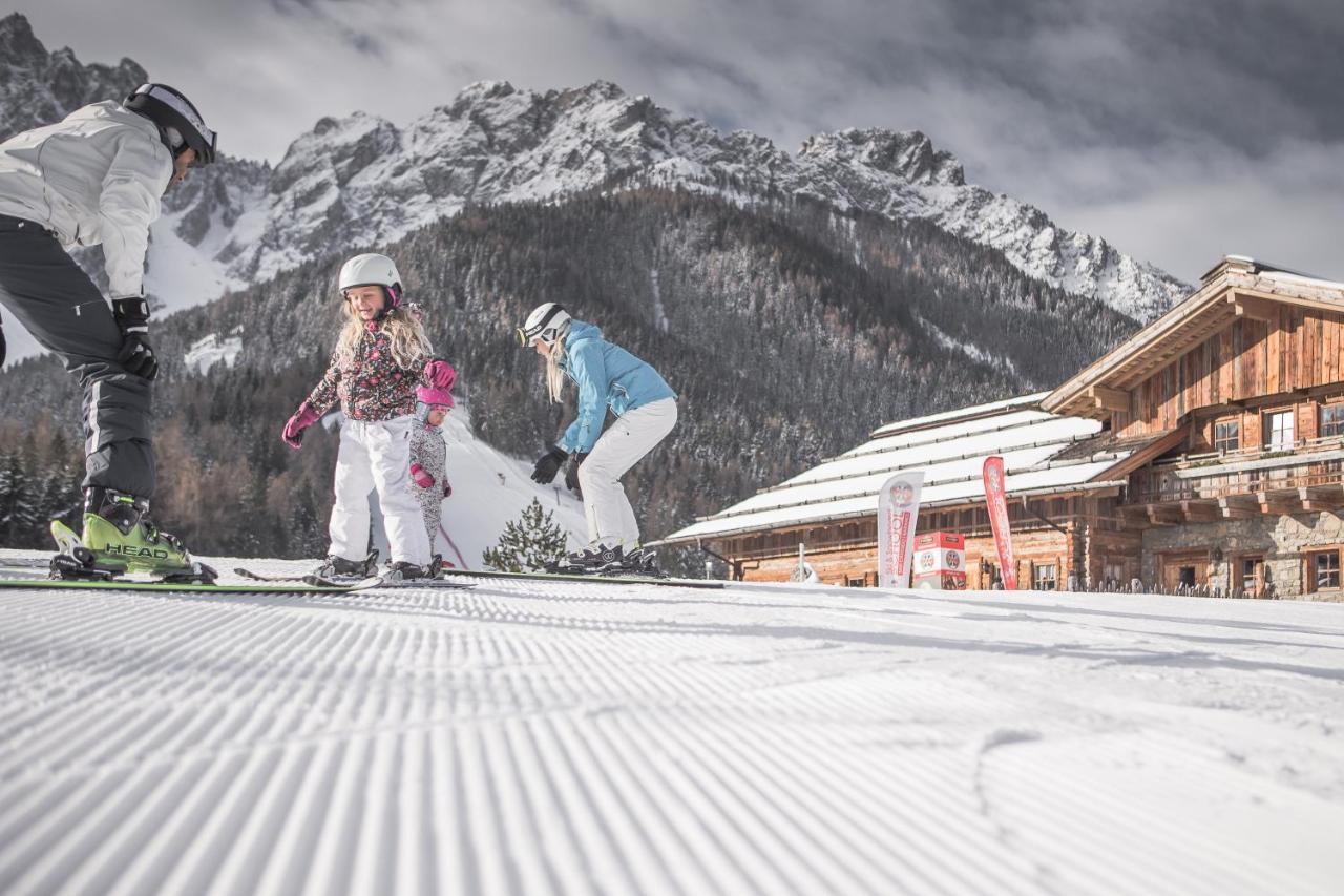 Loewe Dolomites Hotel San Candido Bagian luar foto