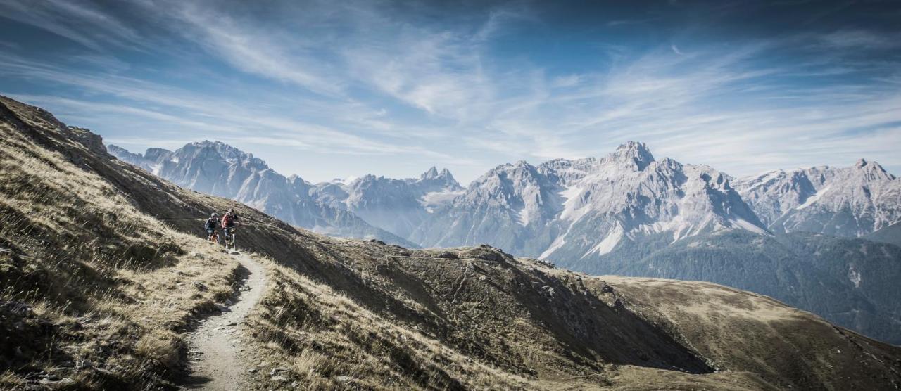 Loewe Dolomites Hotel San Candido Bagian luar foto