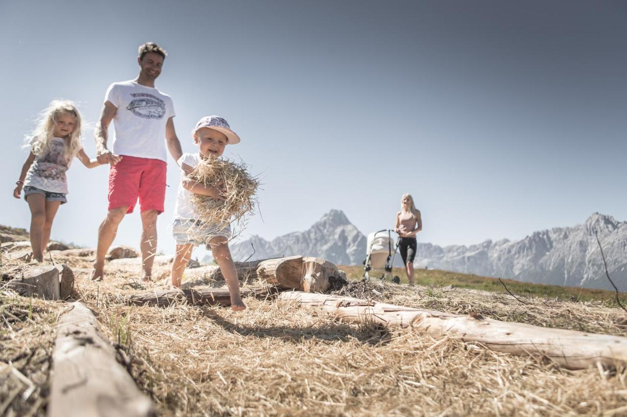 Loewe Dolomites Hotel San Candido Bagian luar foto